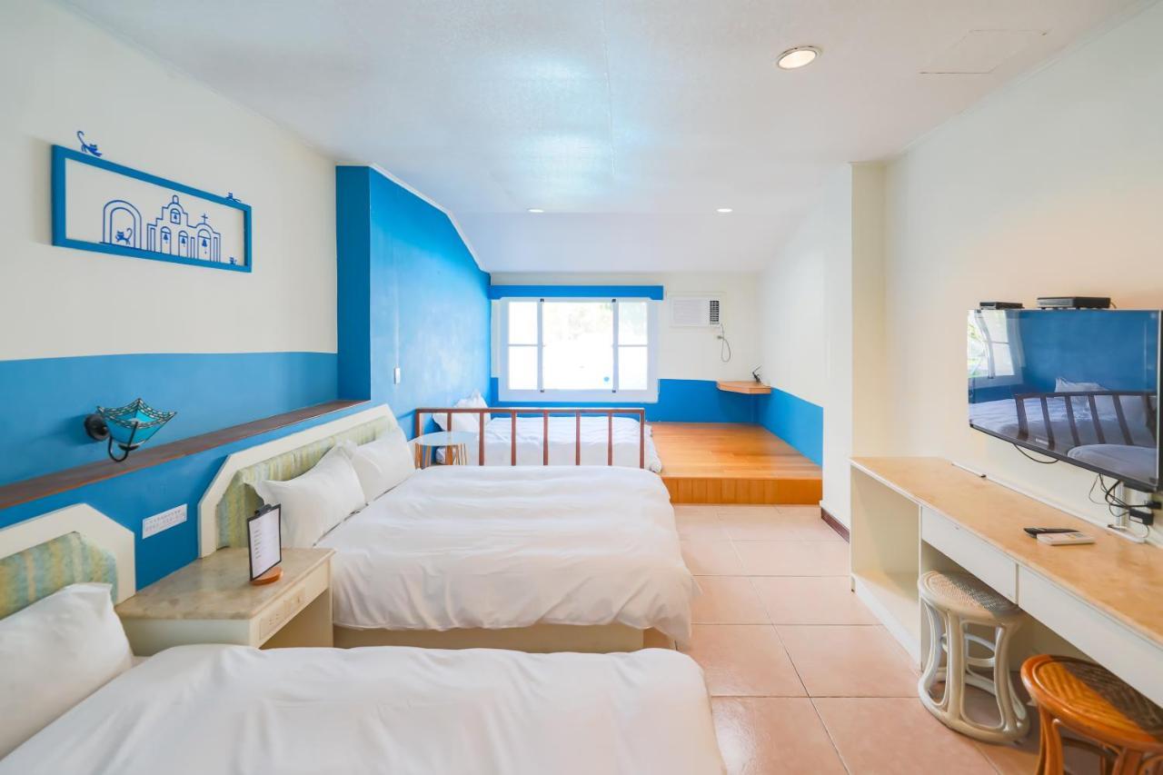 Lovestar Lakeside Hotel - Stars Building Nanwan Room photo